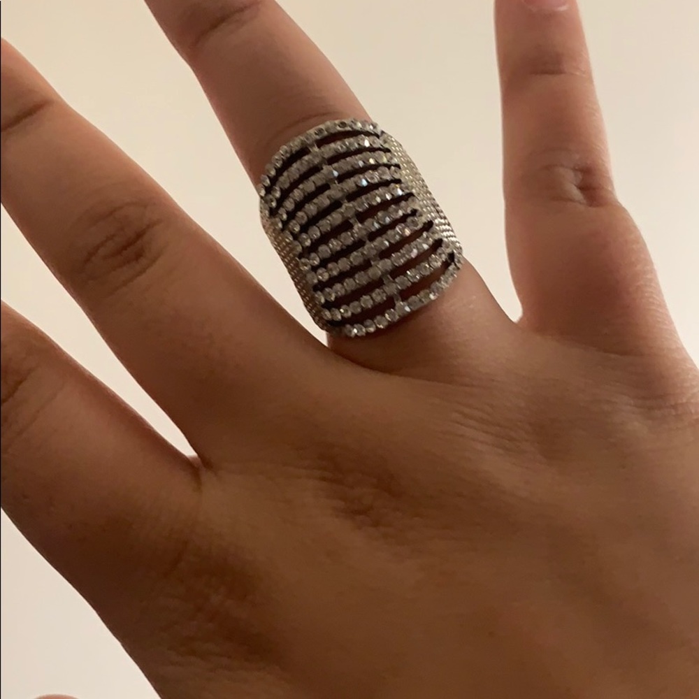 Shiny ring